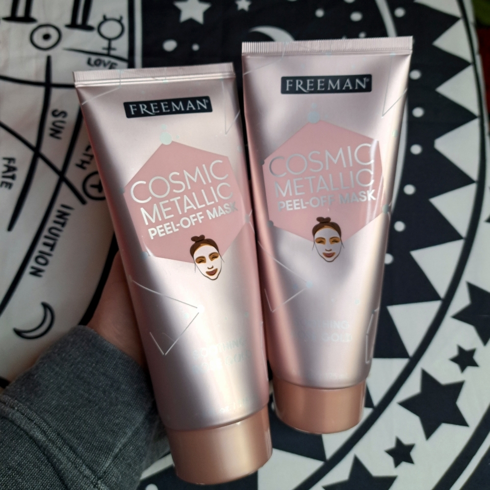 1 Cosmic Metallic Face Mask